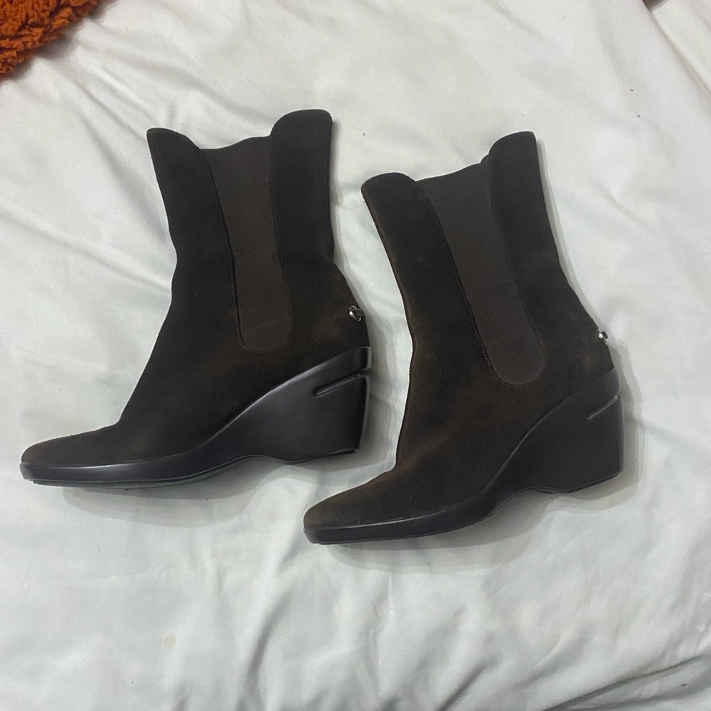 6 1/2 B brown suede booties Cole Haan/nike